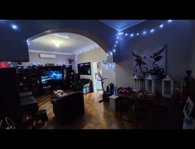 3 BEDROOM HOUSE FOR SALE IN PRETORIA GARDENS